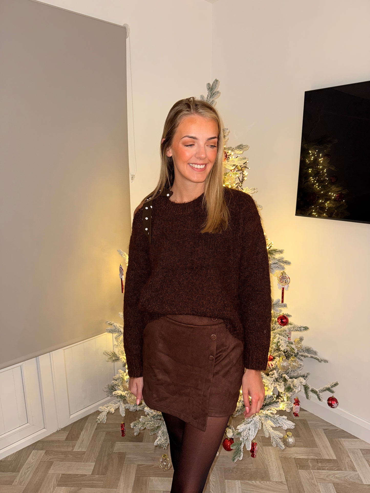 Brown Bow Shoulder Jumper