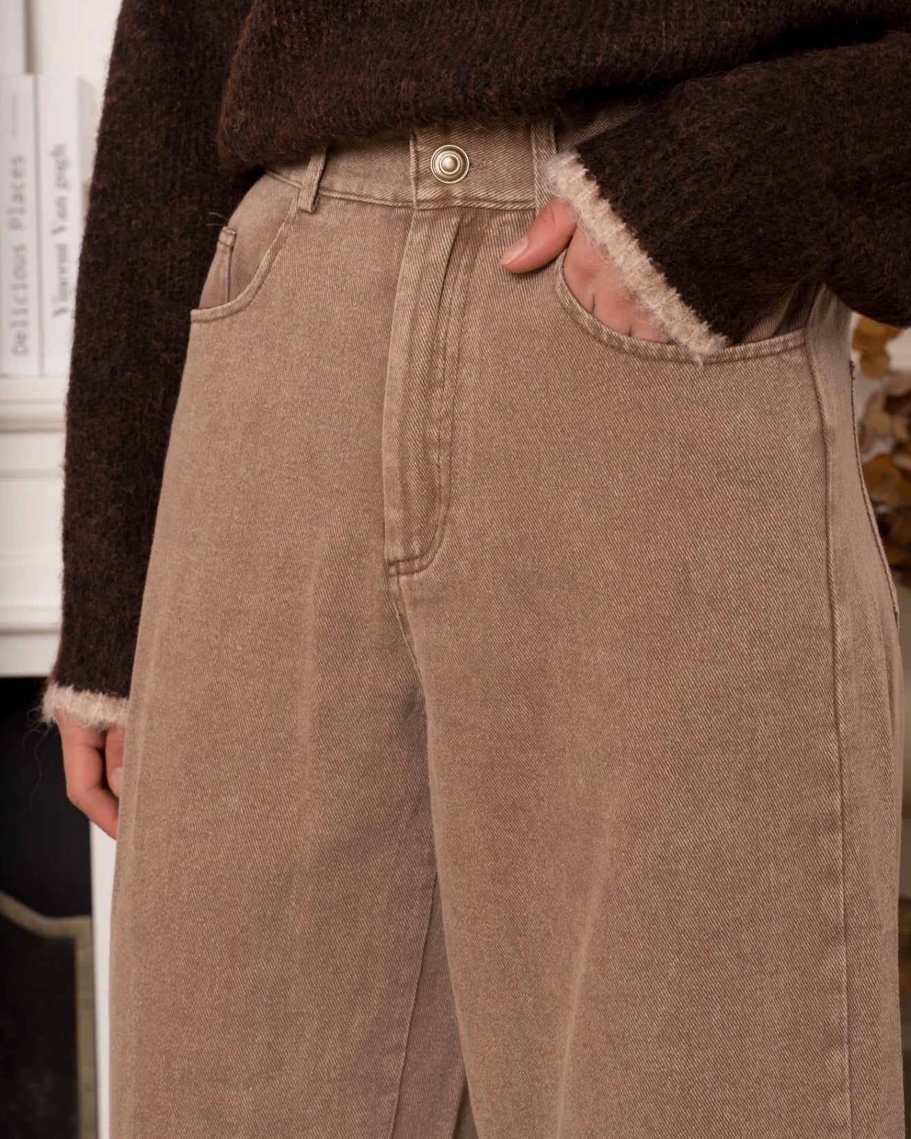 Soft Barrel Jean - Taupe/Brown