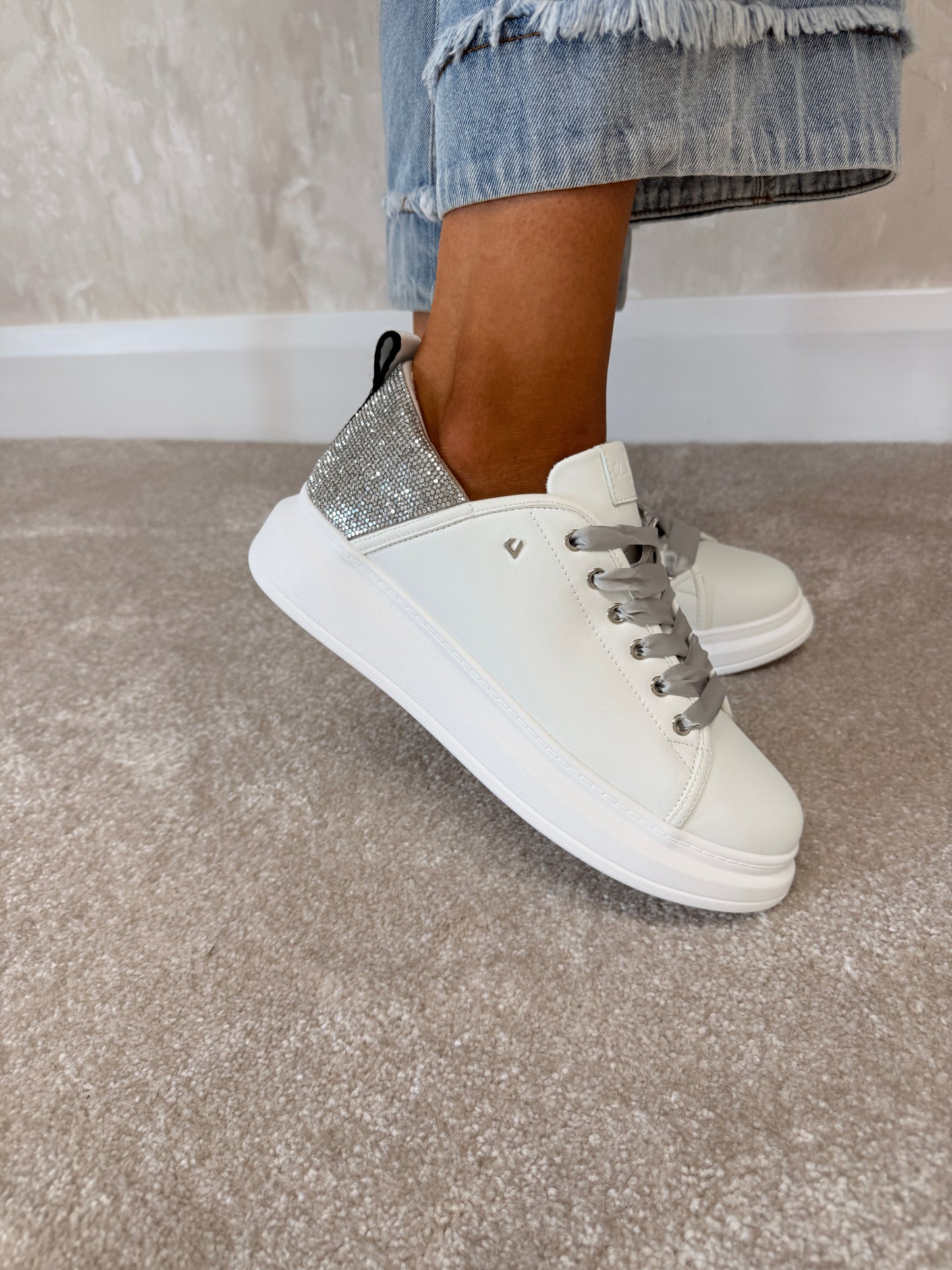 Physical Glacier Sparkle trainers