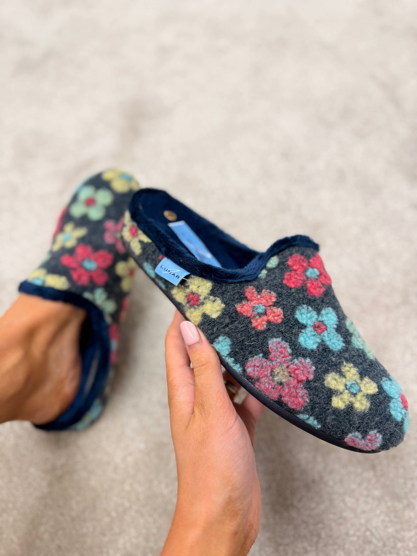 Lunar Dolly Flower Slippers