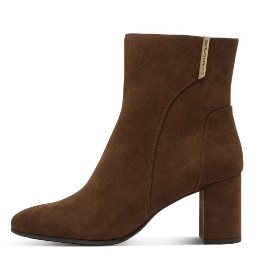 Cinnamon Brown Boots