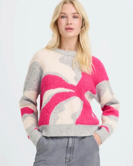 Omea Abstract Jumper