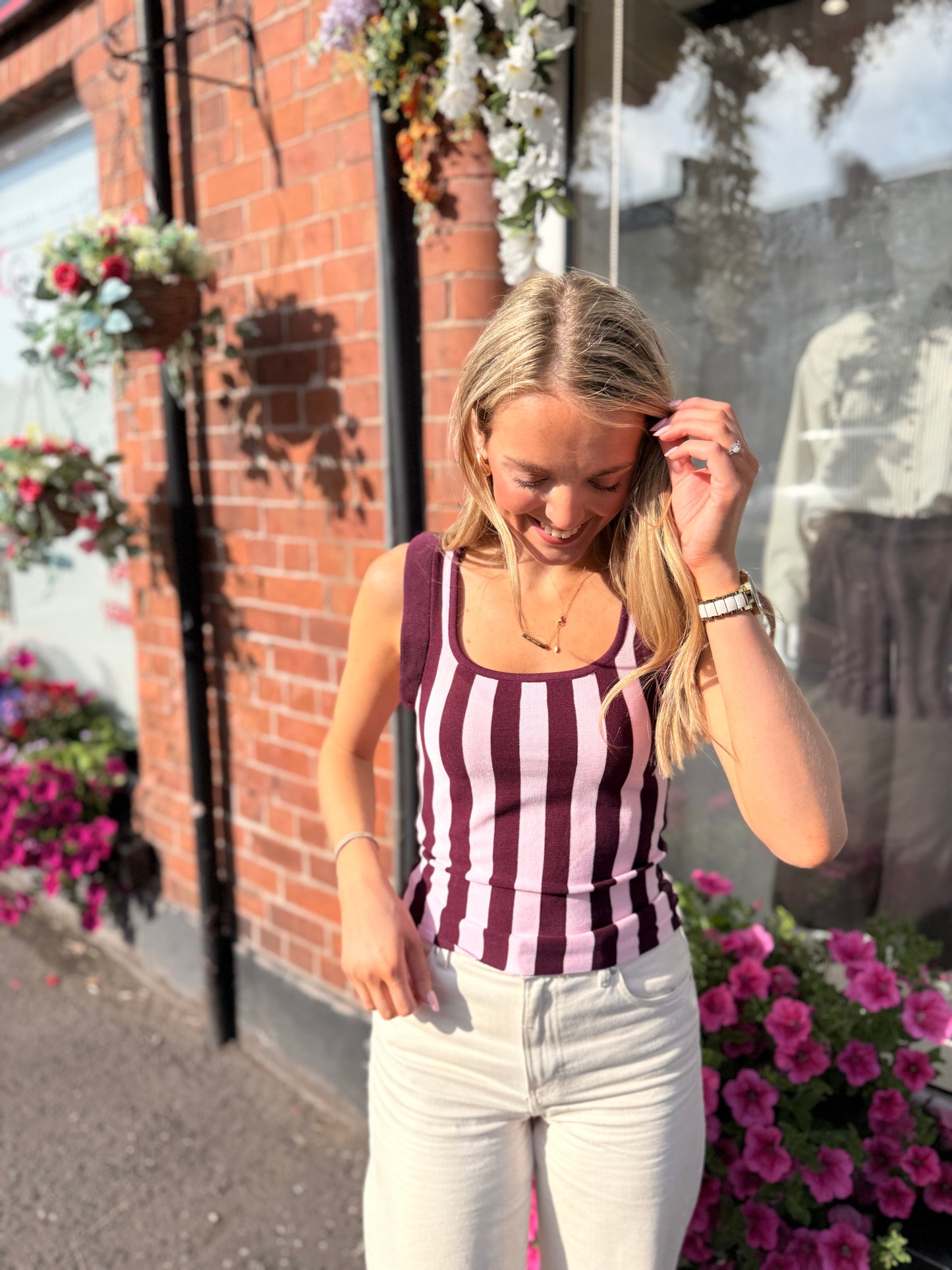 Stripe Ruffle Knit Vest Burgundy