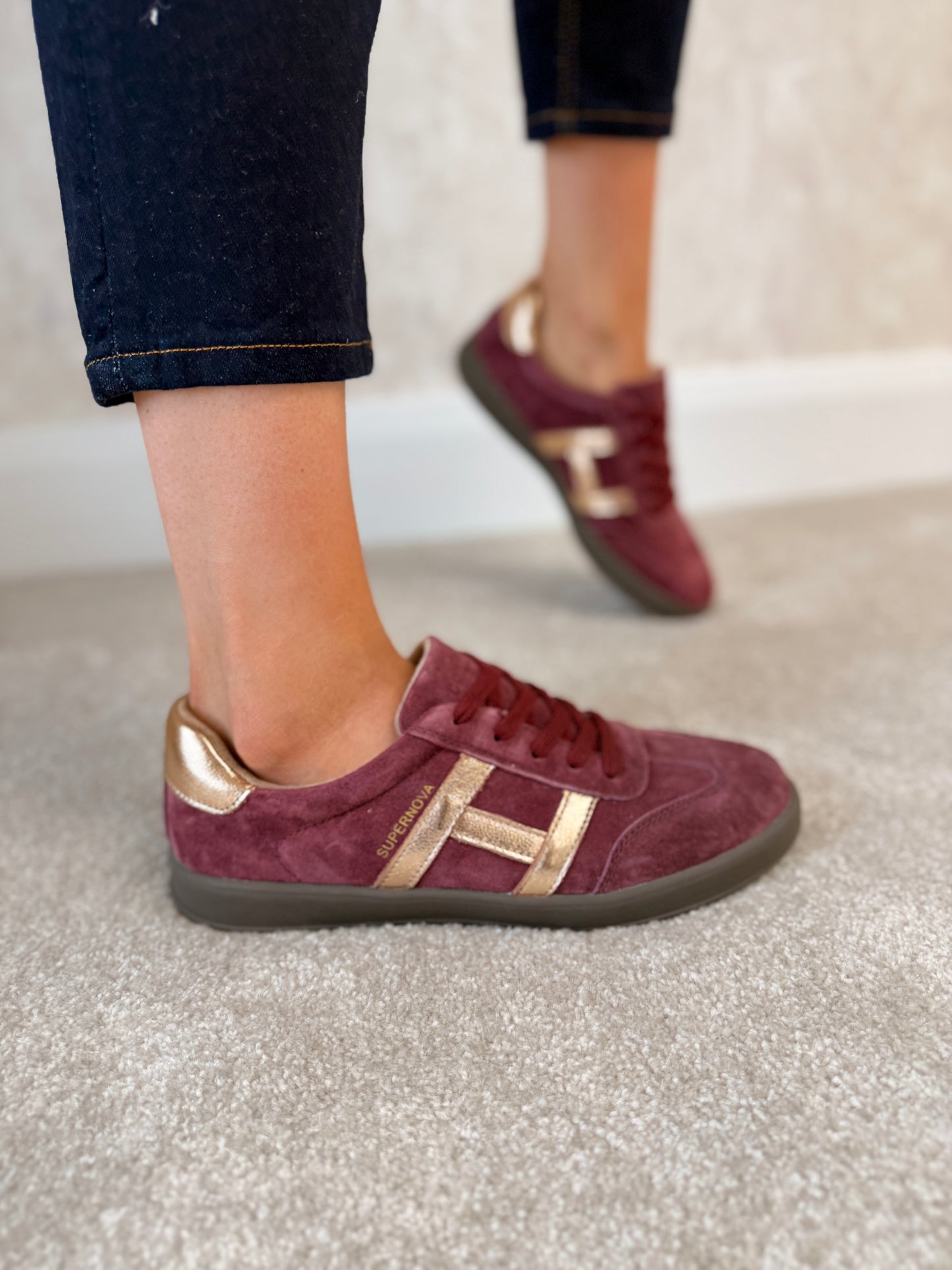 Sixty One Jazzberry Trainers