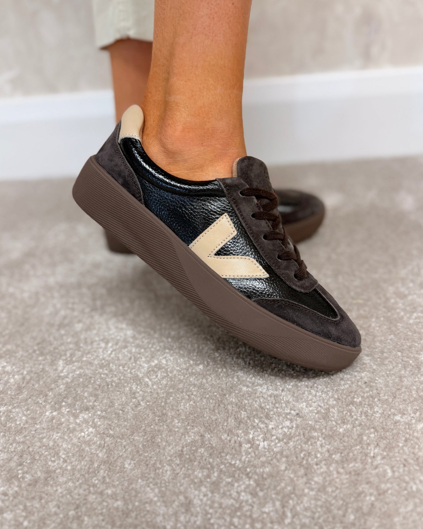 Thirty Six Coal Cocoa Trainers