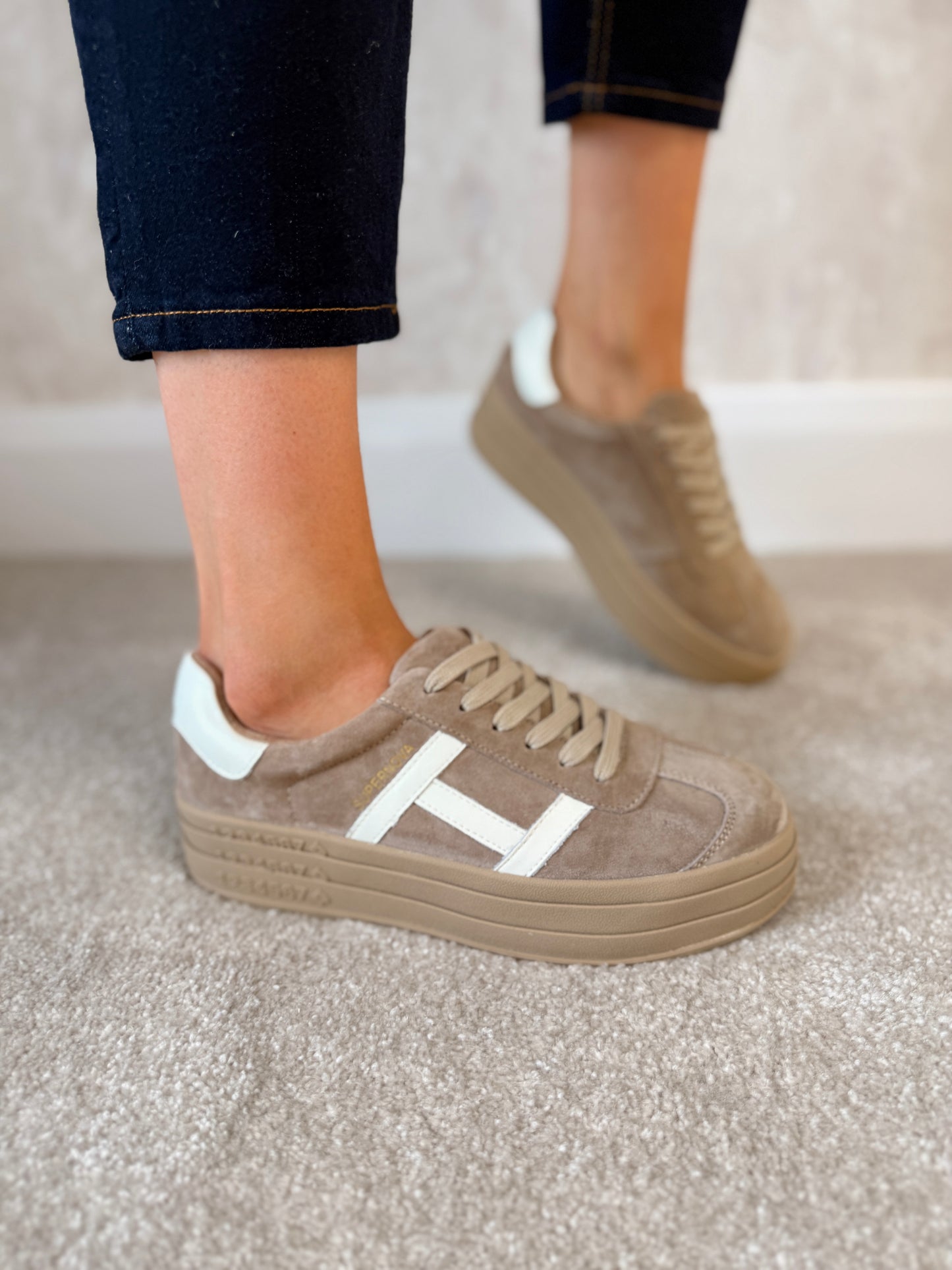 Sixty Eight Desert Sands Trainers