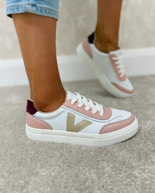 Eighty Kissed Trainers