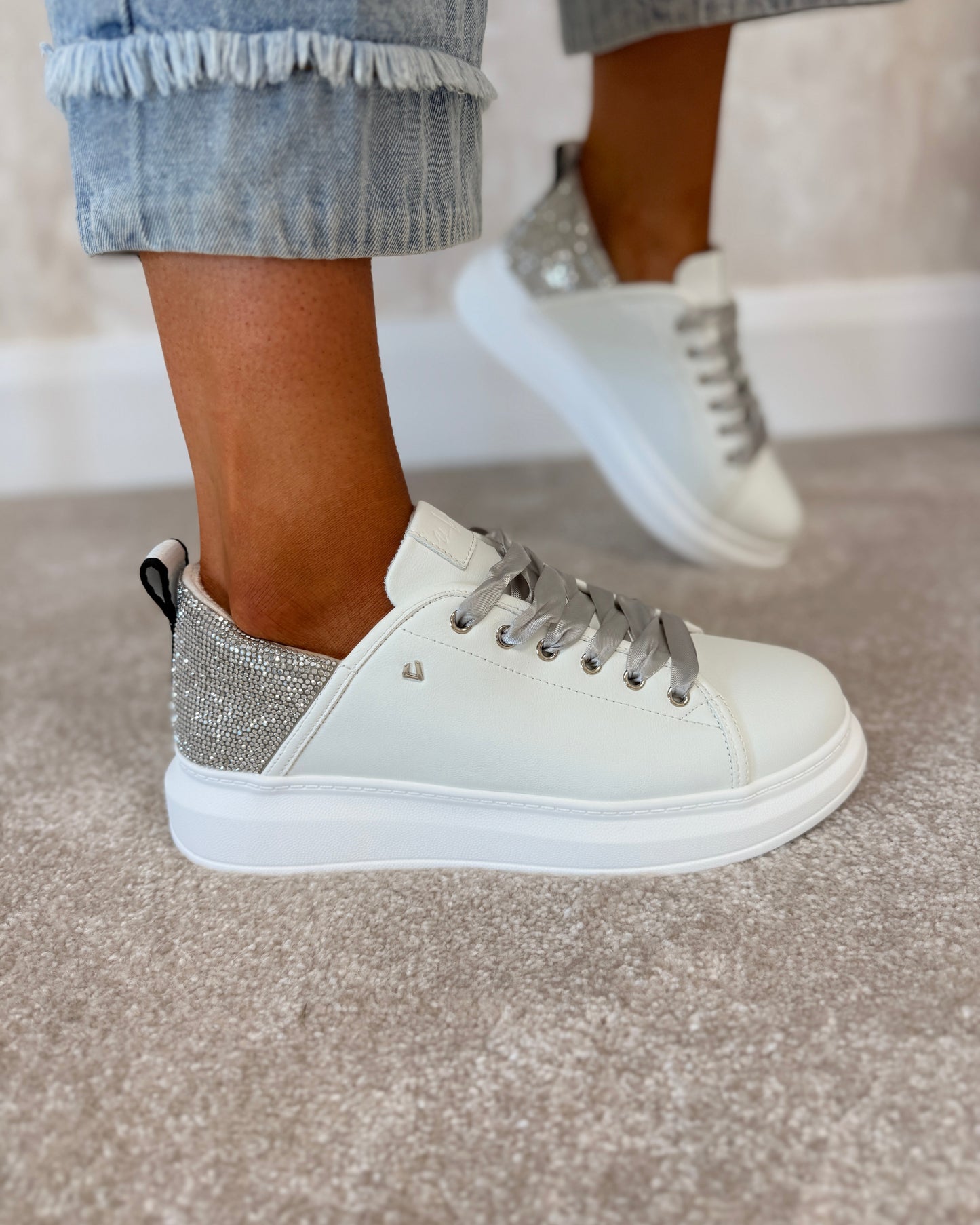 Physical Glacier Sparkle trainers