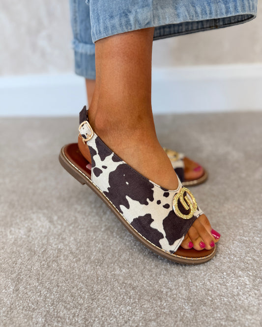 Blank Space Pasture Sandals