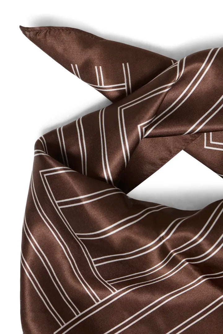 Wioletta Lines Scarf Brown