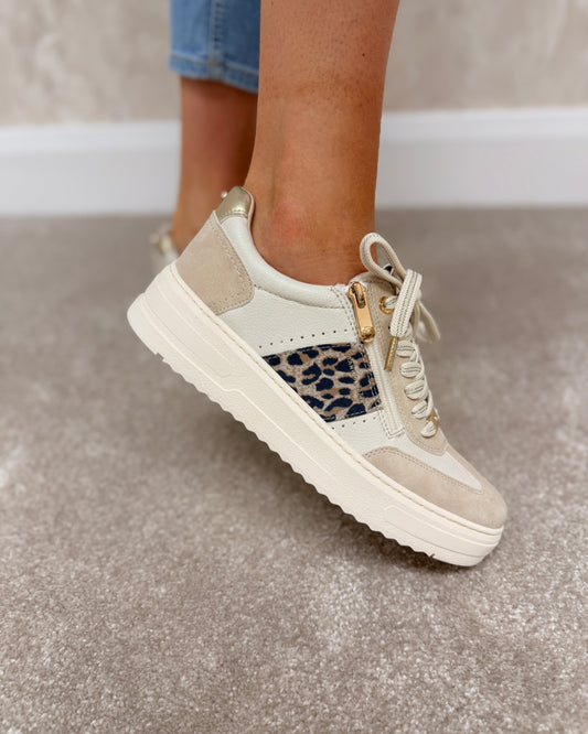 Cream comb Leopard Trainers