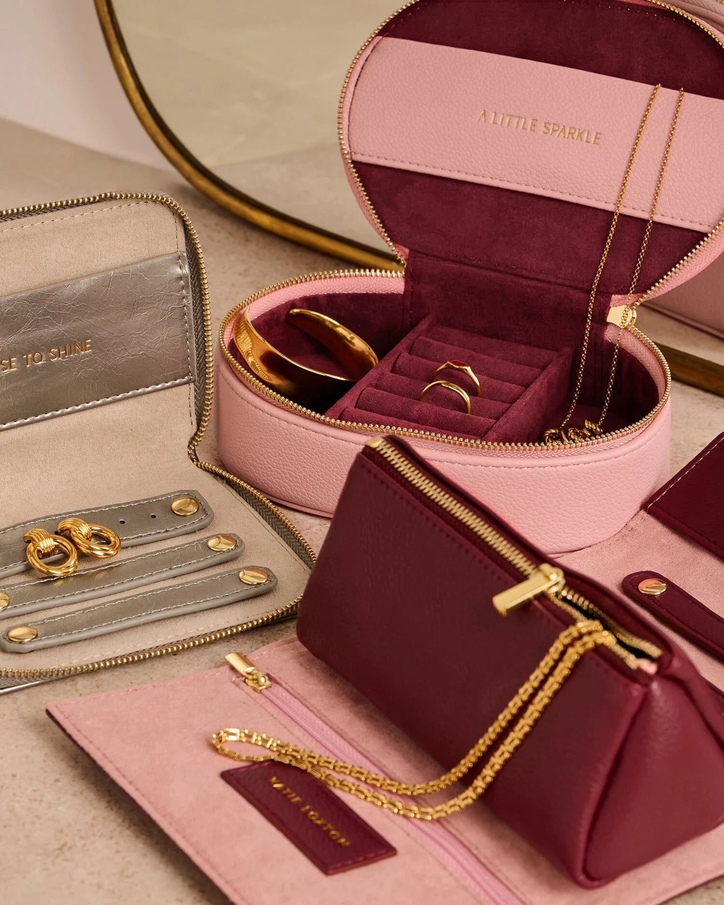 KLB4333 Oval Jewellery Box