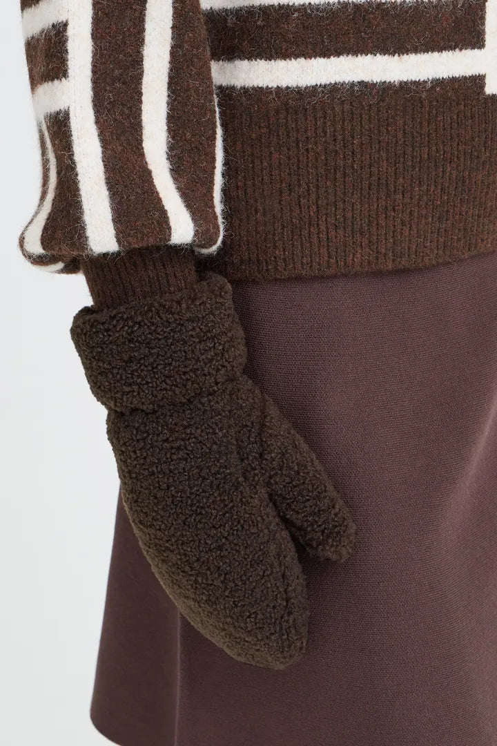 Vyvy Mittens