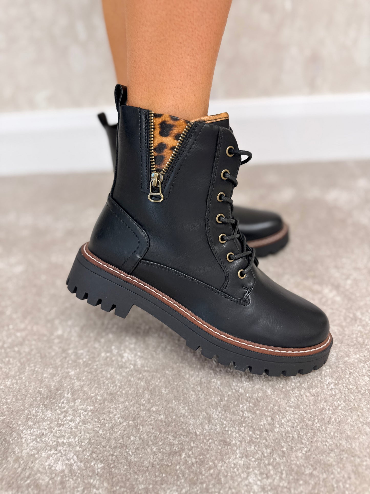 Colorado black biker boot