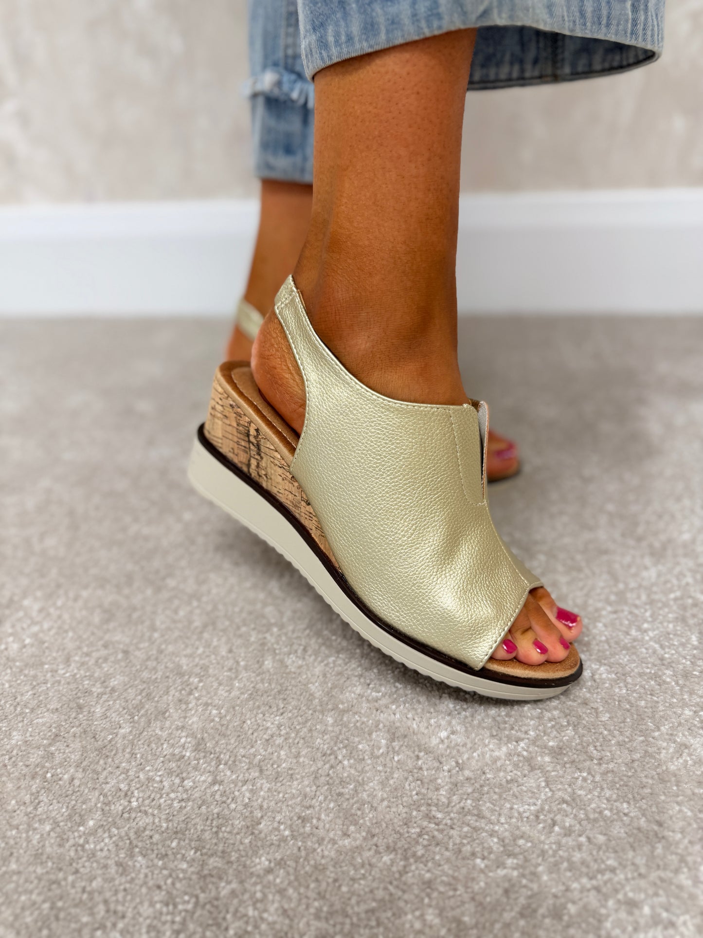 Mirfa Gold Wedge Sandal