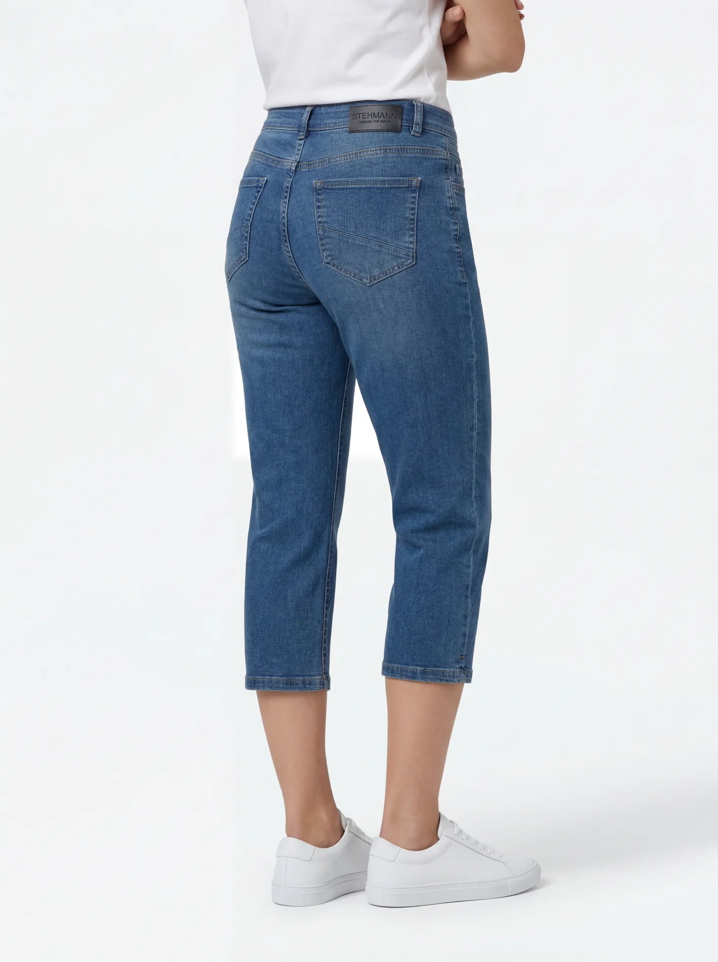 Melli 480w Capri Jeans Mid Blue