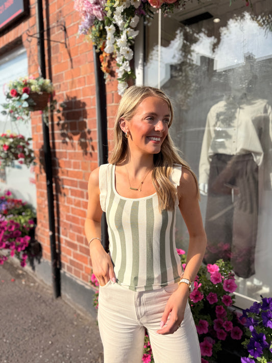 Stripe Stripe Ruffle Knit Vest Green