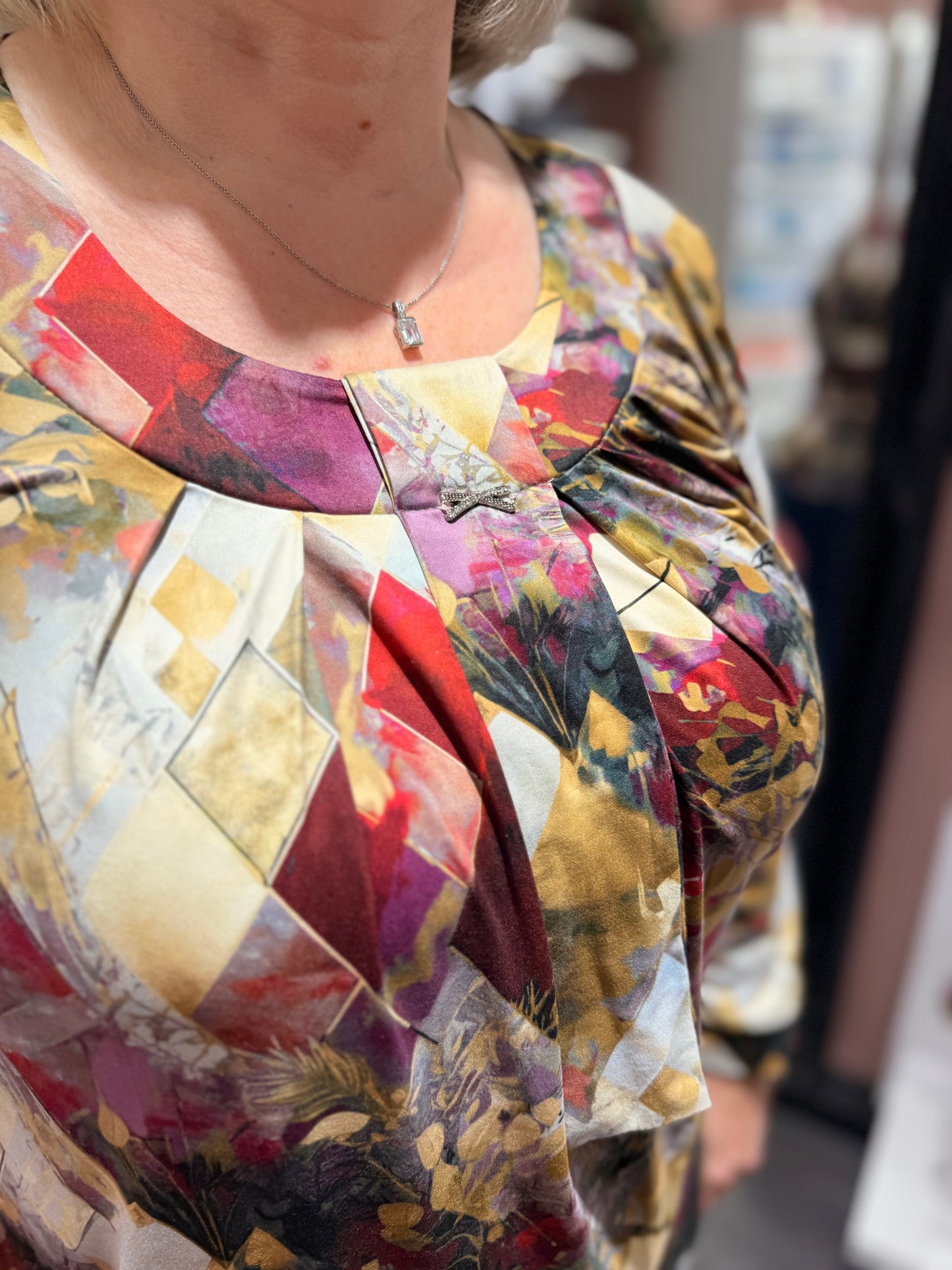 YEW 2883 Maroon Green Round Neck Top