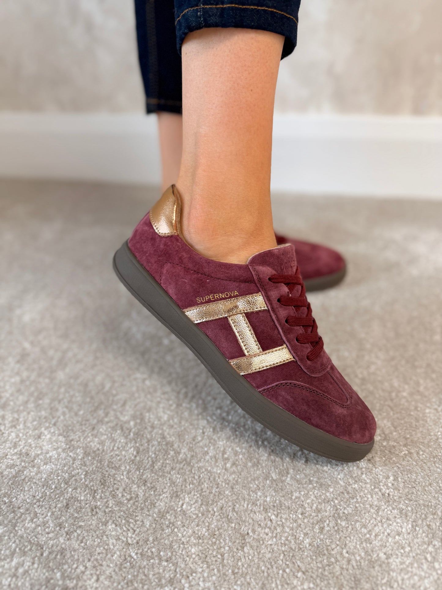 Sixty One Jazzberry Trainers