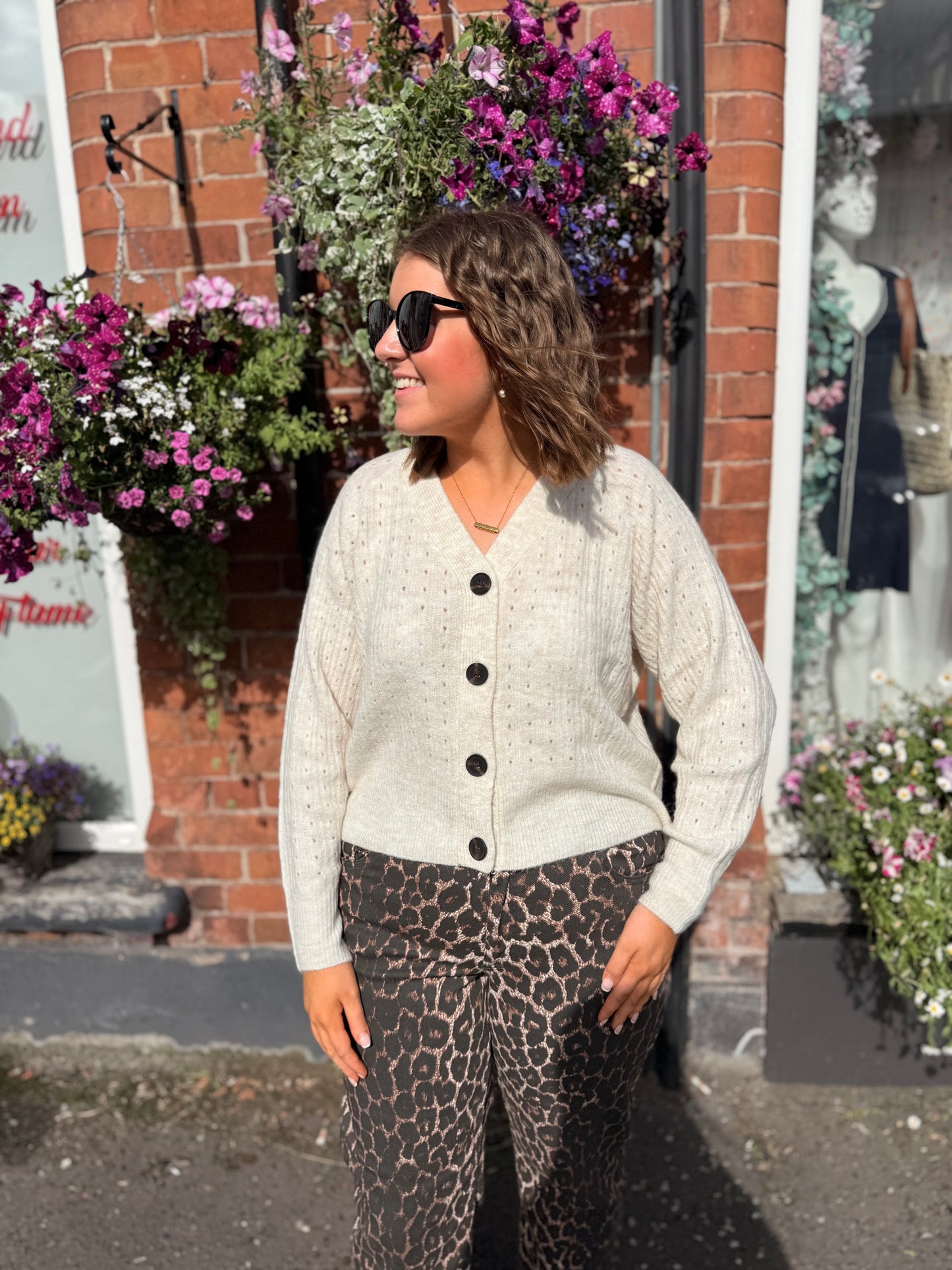 Monna Cream Cardigan