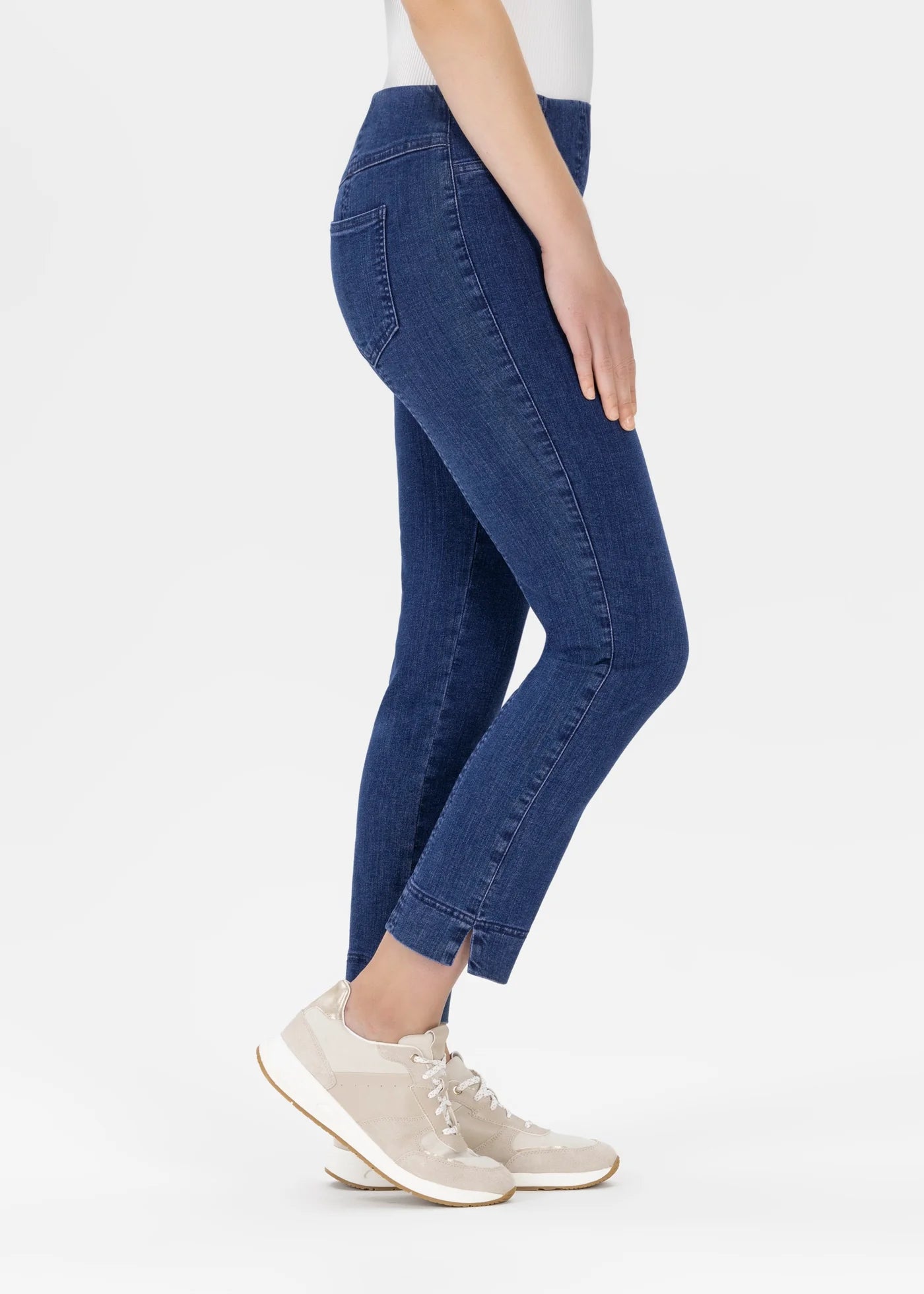 Igor3 680 Dark Blue Jeans