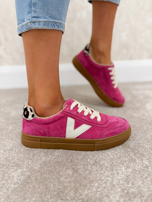 Eighty Hot Leopard Trainers