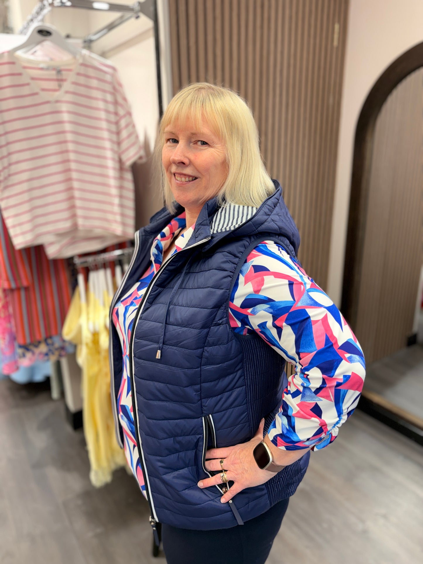 Yew Navy Gilet