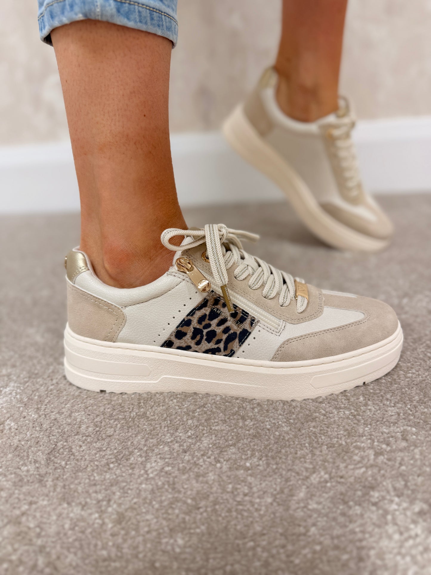 Cream comb Leopard Trainers