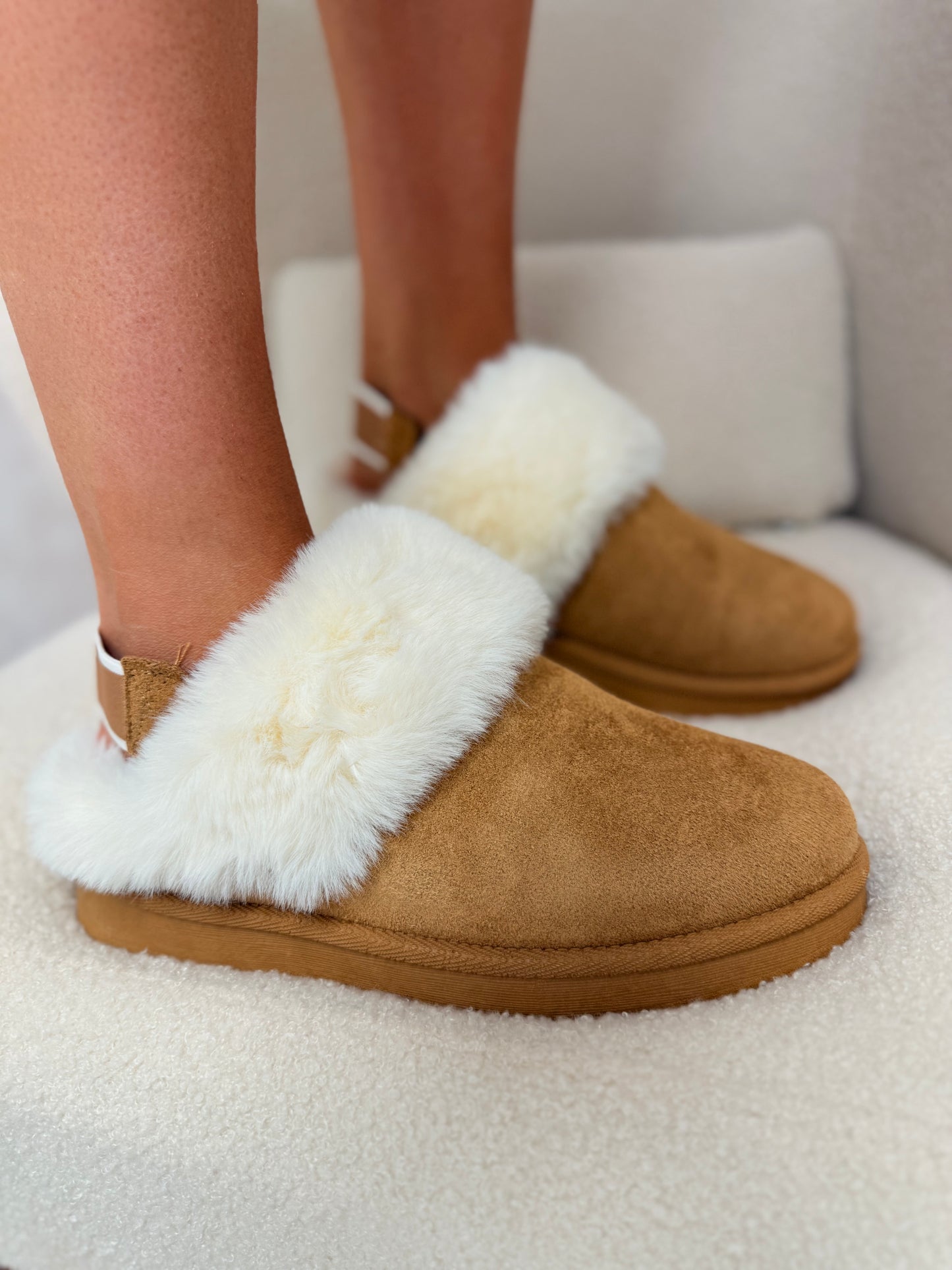 Lunar Nevis Slipper Tan