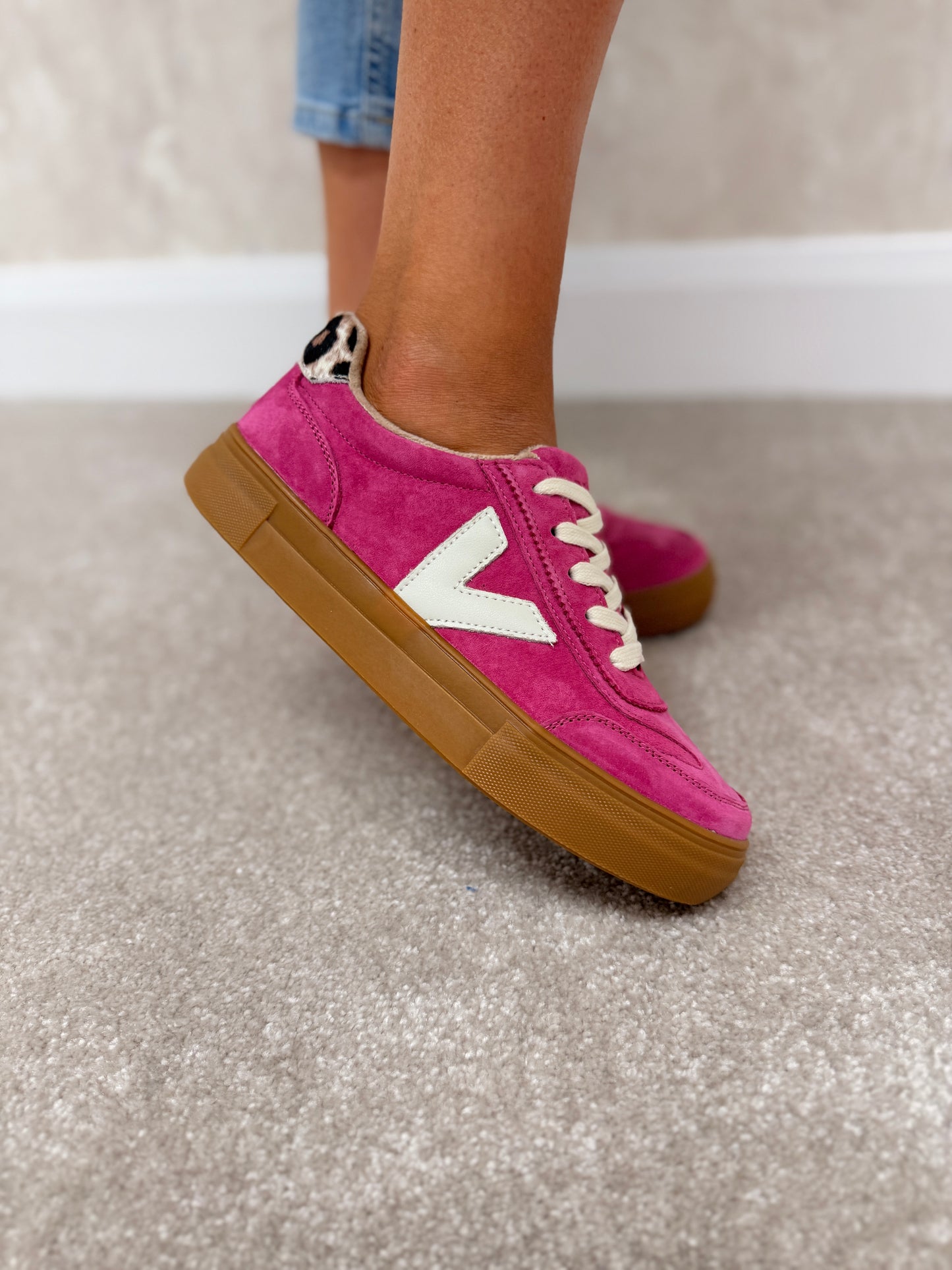 Eighty Hot Leopard Trainers