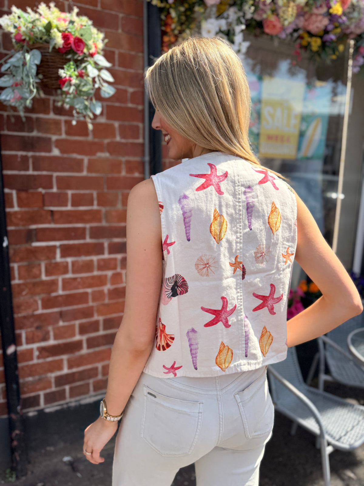 Asymmetric Sea Shell Top
