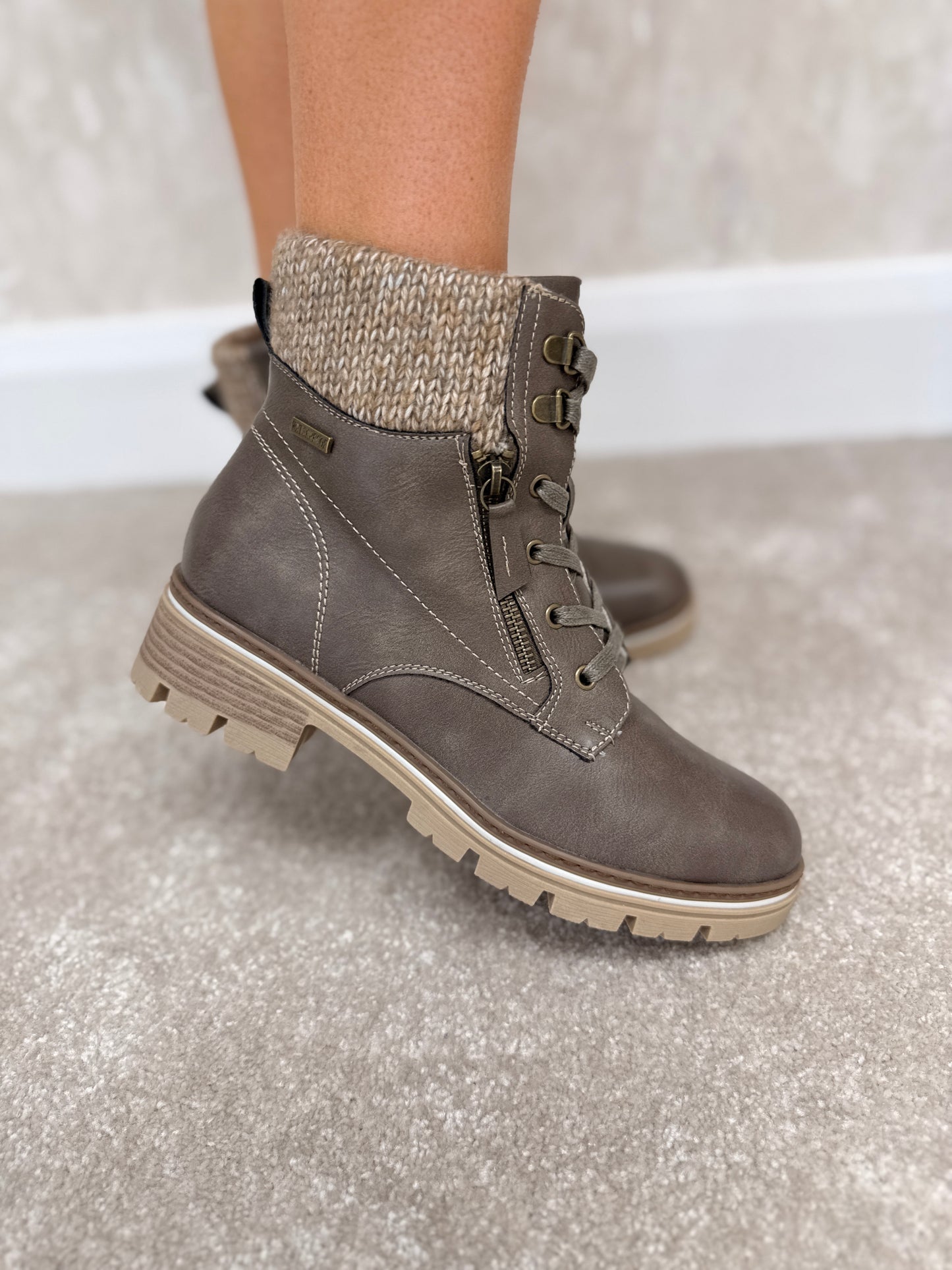 Chantelle taupe waterproof boot