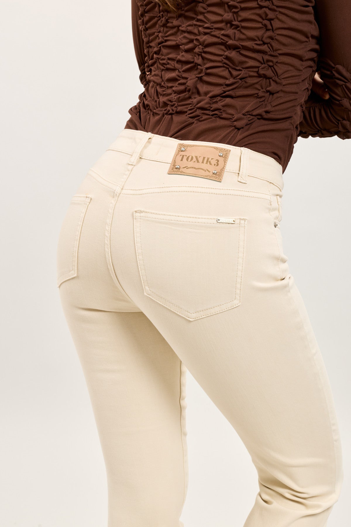 Straight stretch jeans beige