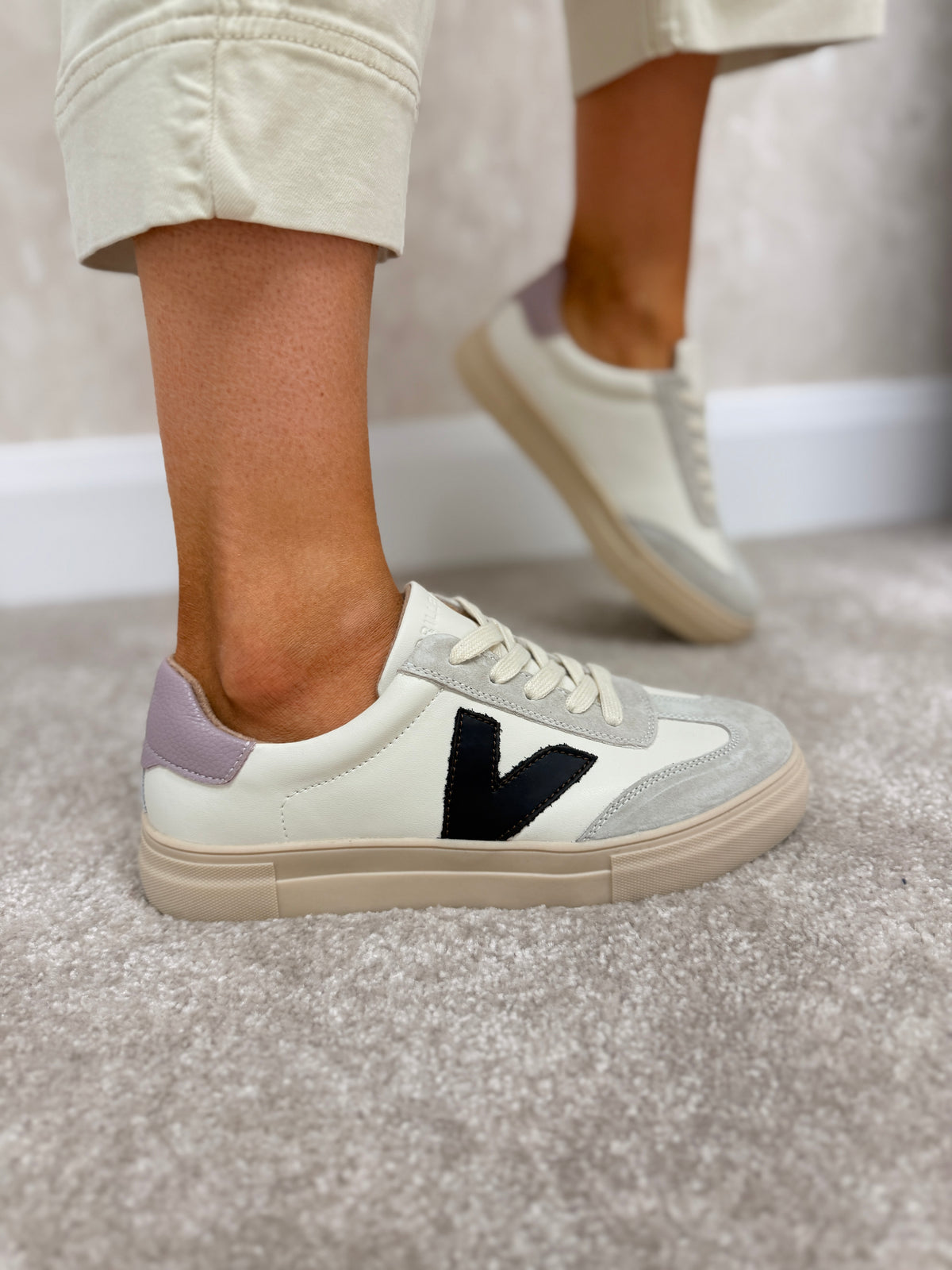 Ninety Petal Pond Trainers