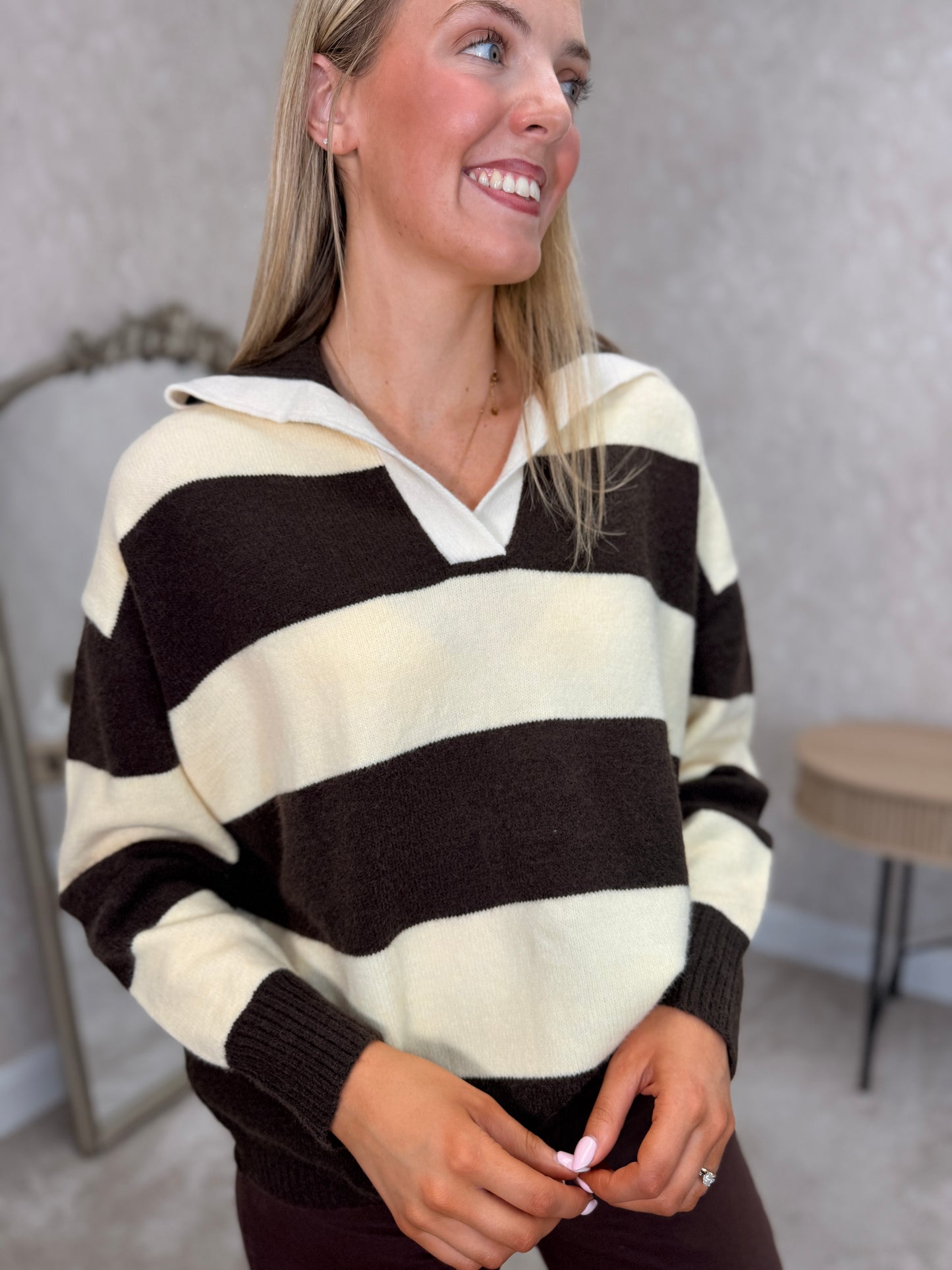 Stripe Collared Knit Brown/Cream