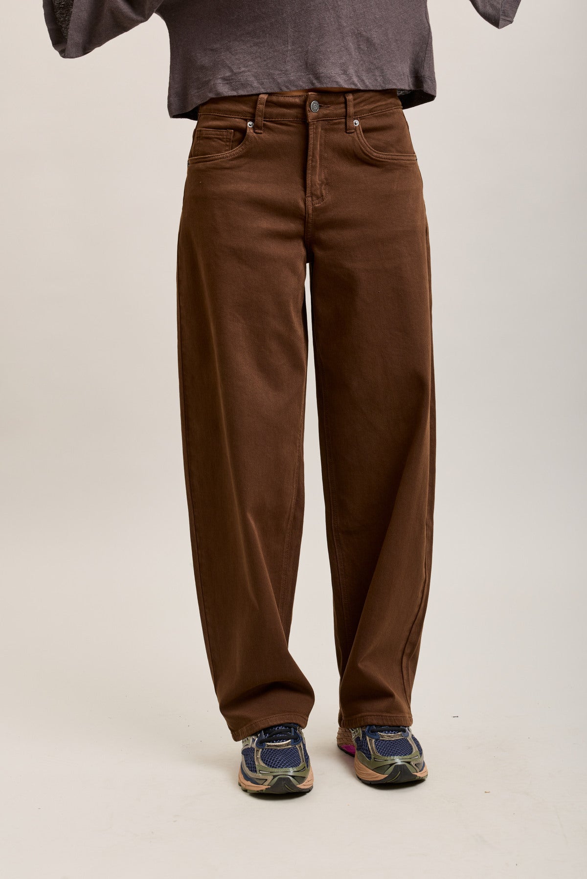Brown barrel jeans